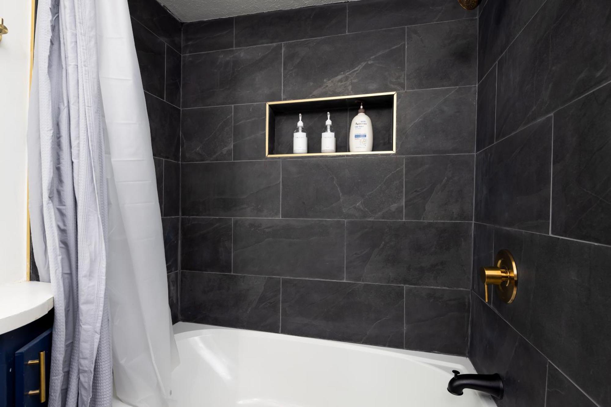2 Bedroom Ft Moore Retreat Columbus Luaran gambar